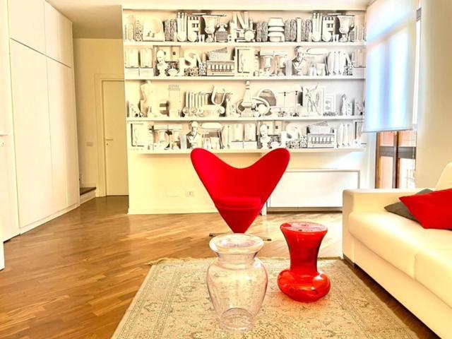 Domus Verona - Ampia Moderna Casa Su 2 Piani Nel Cuore Di Verona Luaran gambar